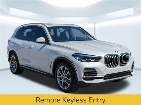 Used 2023 BMW X5 sDrive40i w/ Premium Package image 9