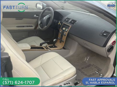 Used 2009 Volvo C70 T5 image 18