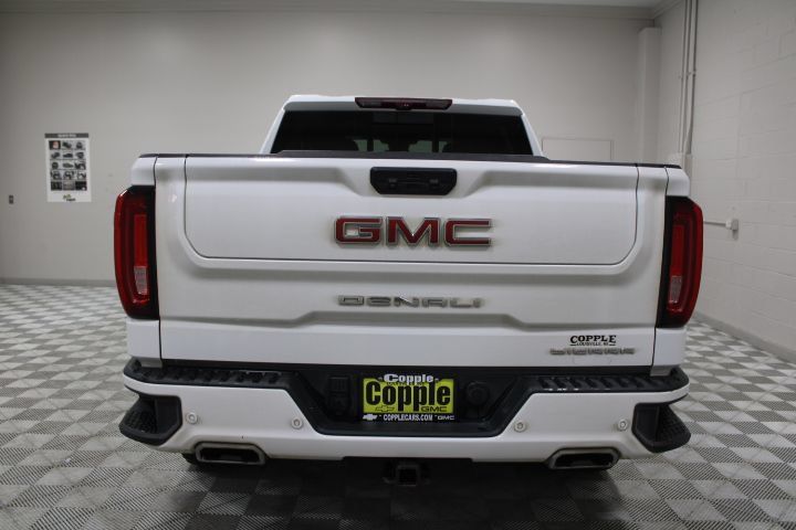 Used 2023 GMC Sierra 1500 Denali w/ Denali Reserve Package AWD/4WD image 11
