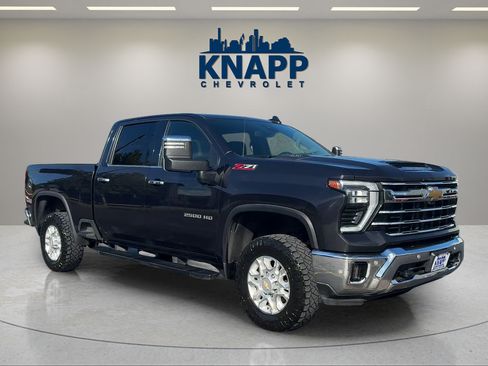 Used 2024 Chevrolet Silverado 2500 LTZ w/ LTZ Plus Package AWD/4WD image 7