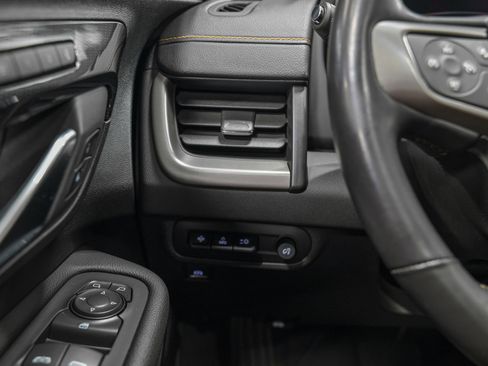 Used 2022 GMC Terrain AT4 w/ Infotainment Package II AWD/4WD image 18