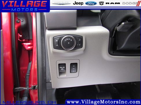 Used 2019 Ford F150 XLT w/ Equipment Group 302A Luxury image 10