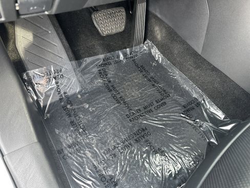 Used 2022 Toyota RAV4 XSE w/ Premium Package image 17