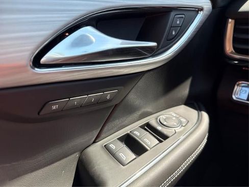 New 2026 Buick Envision Avenir AWD/4WD image 16