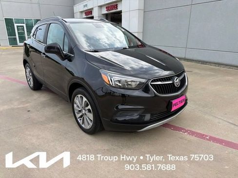 Used 2020 Buick Encore Preferred w/ Safety Package FWD image 1