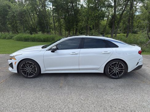 Used 2022 Kia K5 GT FWD image 3