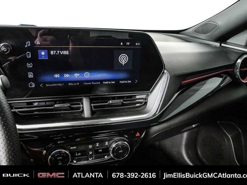Used 2024 Chevrolet Trax RS w/ Driver Confidence Package FWD image 12