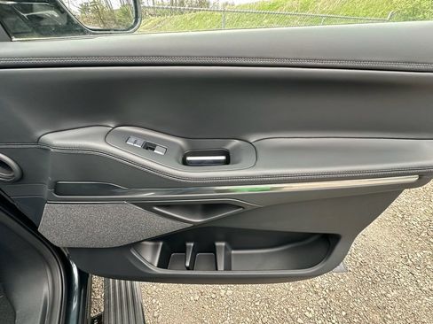New 2025 Lincoln Navigator Reserve AWD/4WD image 25