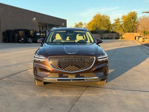 Used 2023 Genesis GV70 2.5T Select w/ Select Package image 5