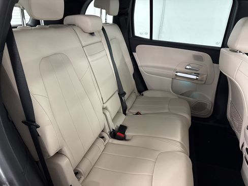 Certified 2024 Mercedes-Benz EQB 300 4MATIC image 31