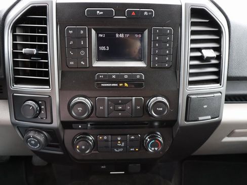 Used 2018 Ford F150 XLT w/ Trailer Tow Package image 10