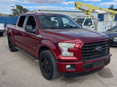 Used 2015 Ford F150 XLT w/ Equipment Group 302A Luxury RWD image 3