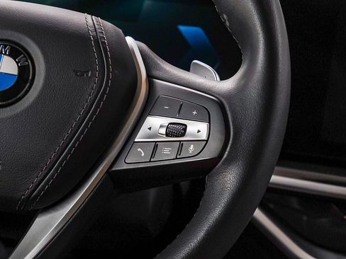 Used 2024 BMW X5 sDrive40i w/ Parking Assistance Package image 17