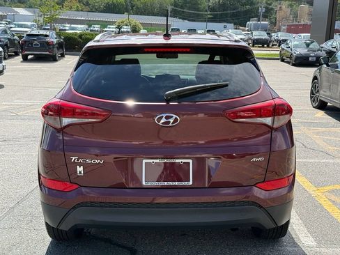 Used 2017 Hyundai Tucson SE w/ SE Popular Package 02 AWD/4WD image 5
