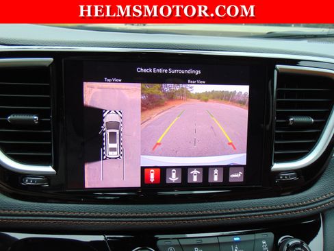 New 2026 Chrysler Pacifica Pinnacle image 38