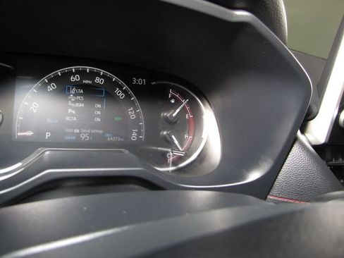 Used 2022 Toyota RAV4 TRD Off-Road AWD/4WD image 4