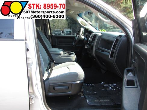 Used 2013 RAM 1500 ST w/ SXT Appearance Group image 18