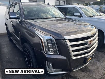 Used 2017 Cadillac Escalade Premium Luxury