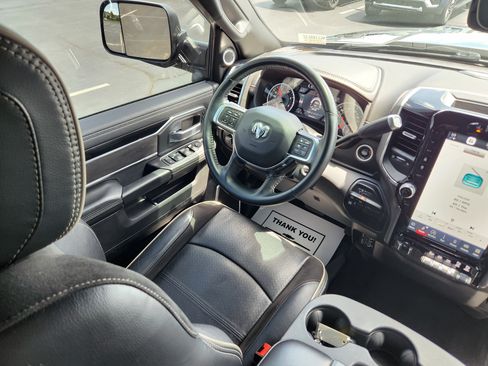 Used 2022 RAM 3500 Laramie AWD/4WD image 16