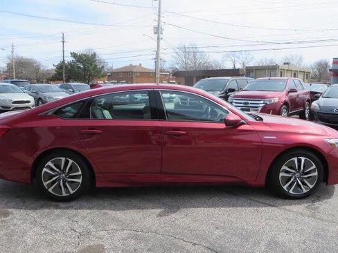 Used 2019 Honda Accord Hybrid image 8