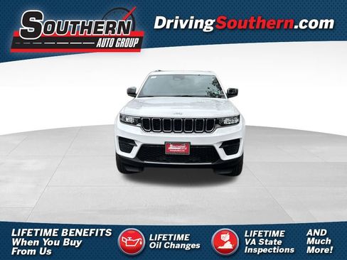 New 2025 Jeep Grand Cherokee Laredo w/ Trailer Tow Package image 1