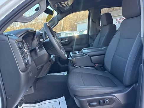 Used 2022 Chevrolet Silverado 1500 Custom w/ LPO, Dark Essentials Package image 9