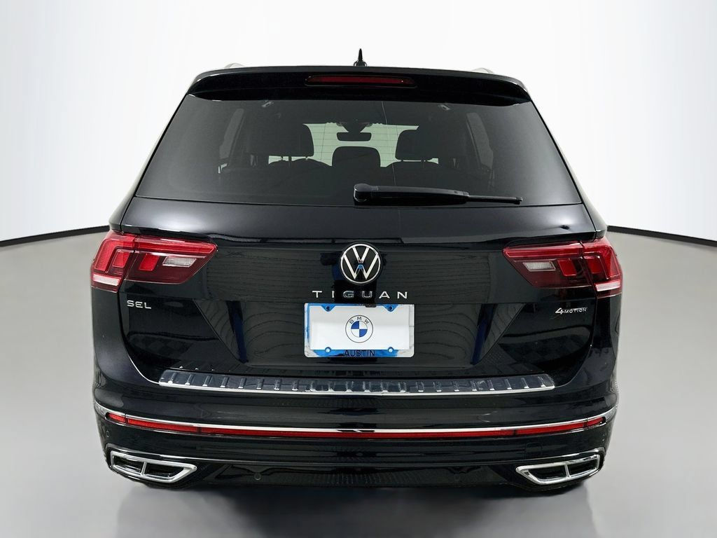 Used 2022 Volkswagen Tiguan SEL R-Line AWD/4WD image 6