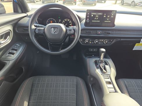 Used 2026 Honda HR-V Sport image 27