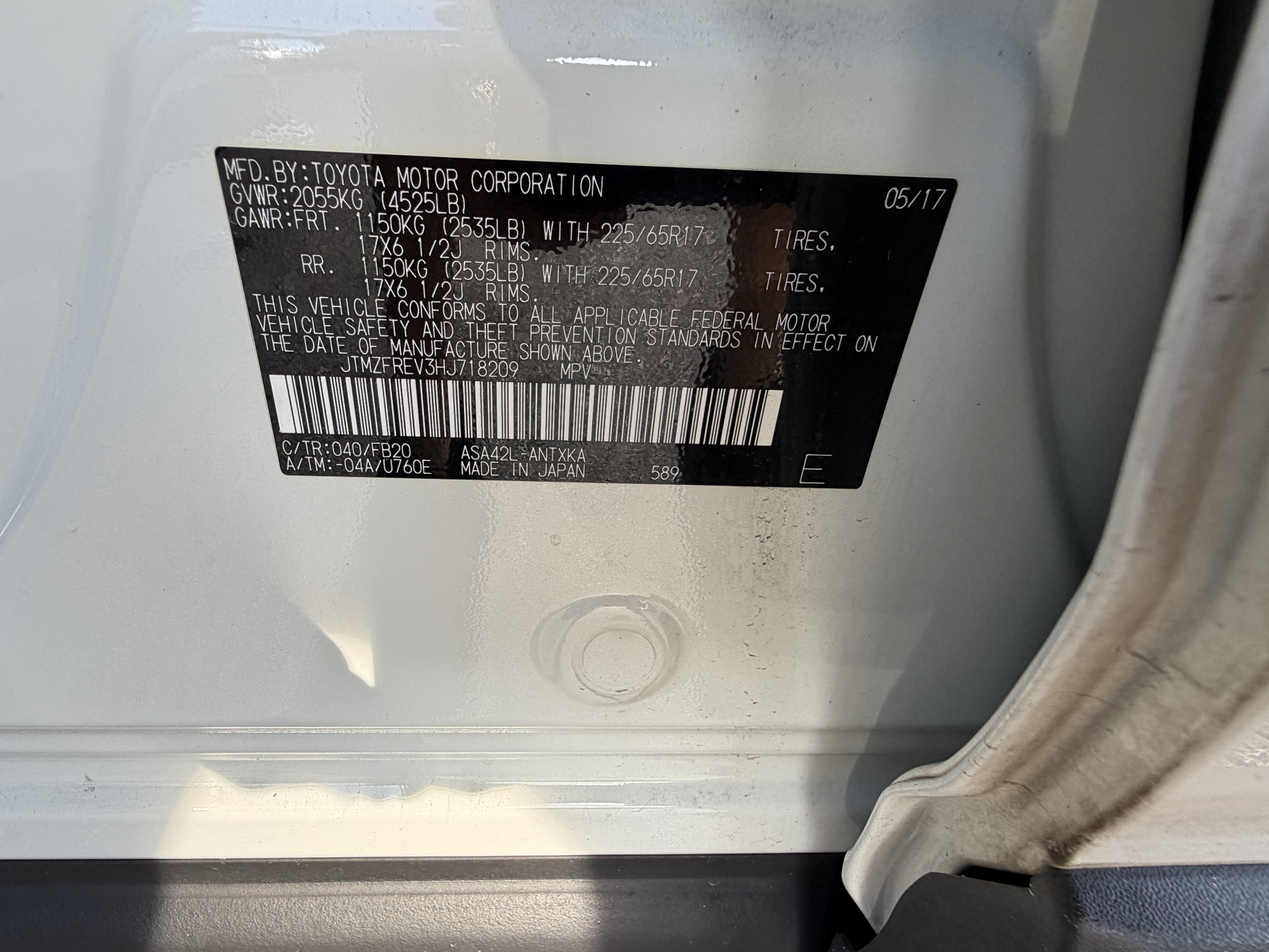 Used 2017 Toyota RAV4 LE FWD image 47