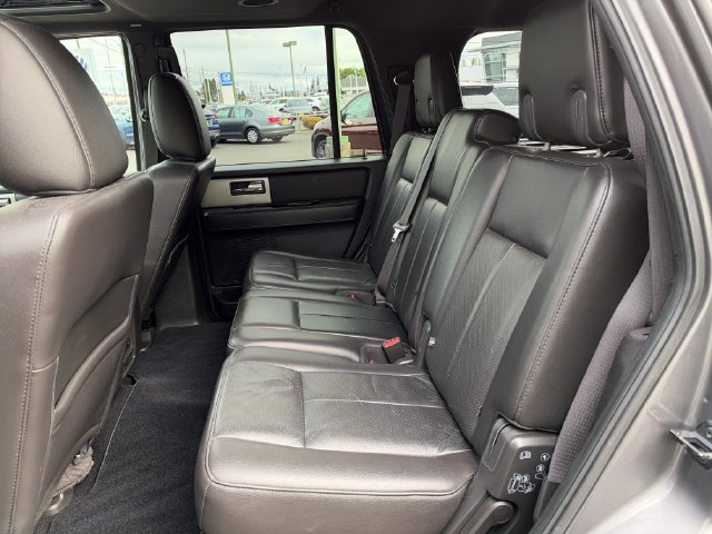 Used 2014 Ford Expedition Limited w/ Equipment Group 301A AWD/4WD image 29
