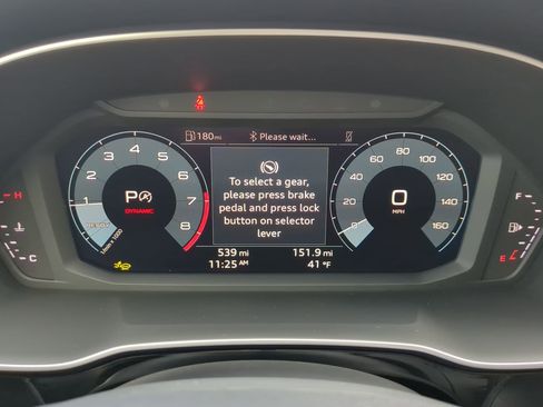 Used 2025 Audi Q3 2.0T Premium image 25