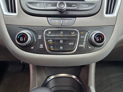 Used 2024 Chevrolet Malibu LT FWD image 23