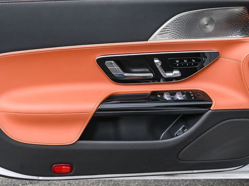 New 2025 Mercedes-Benz SL 43 AMG image 24