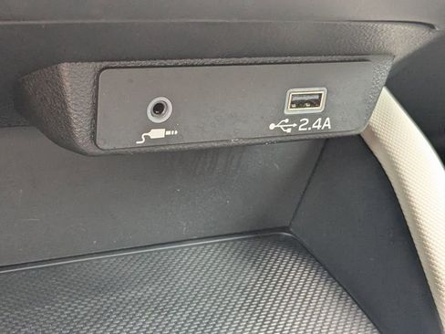 Certified 2025 Subaru Forester AWD/4WD image 21