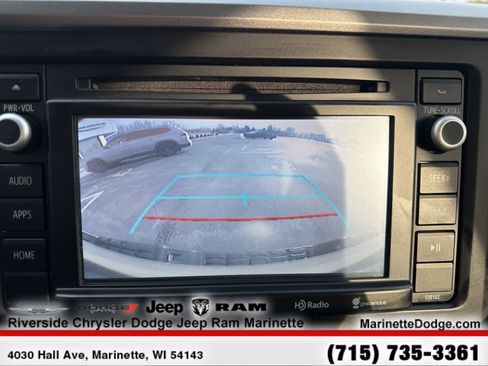 Used 2018 Toyota Tacoma SR5 w/ Four Season Floor Mat Package image 18