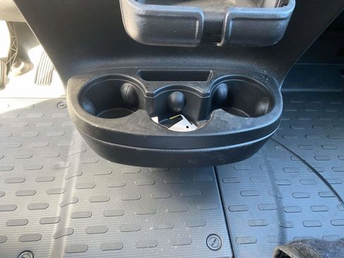 Used 2025 RAM ProMaster 2500 w/ Convenience Group image 6