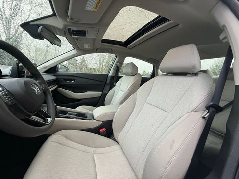 New 2025 Honda Accord SE image 30