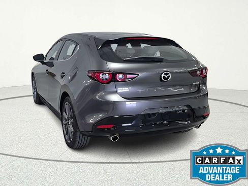 Used 2022 MAZDA MAZDA3 s FWD image 5