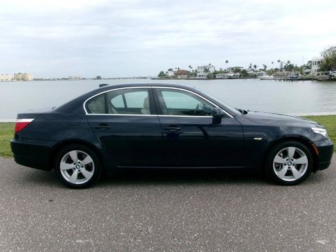 Used 2008 BMW 528xi Sedan AWD/4WD image 3