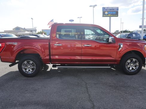 Used 2023 Ford F150 Lariat w/ Trailer Tow Package image 5
