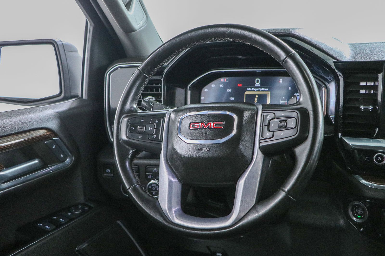 Used 2024 GMC Sierra 1500 Elevation AWD/4WD image 12