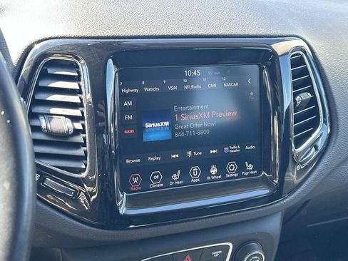 Used 2018 Jeep Compass Limited AWD/4WD image 29