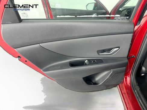 New 2025 Hyundai Elantra SEL image 26