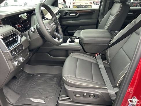 New 2026 GMC Yukon XL Elevation w/ LPO, Floor Liner Package image 6