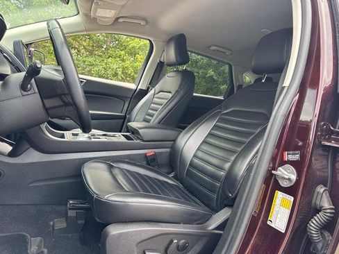 Certified 2023 Ford Edge SEL w/ Convenience Package AWD/4WD image 7