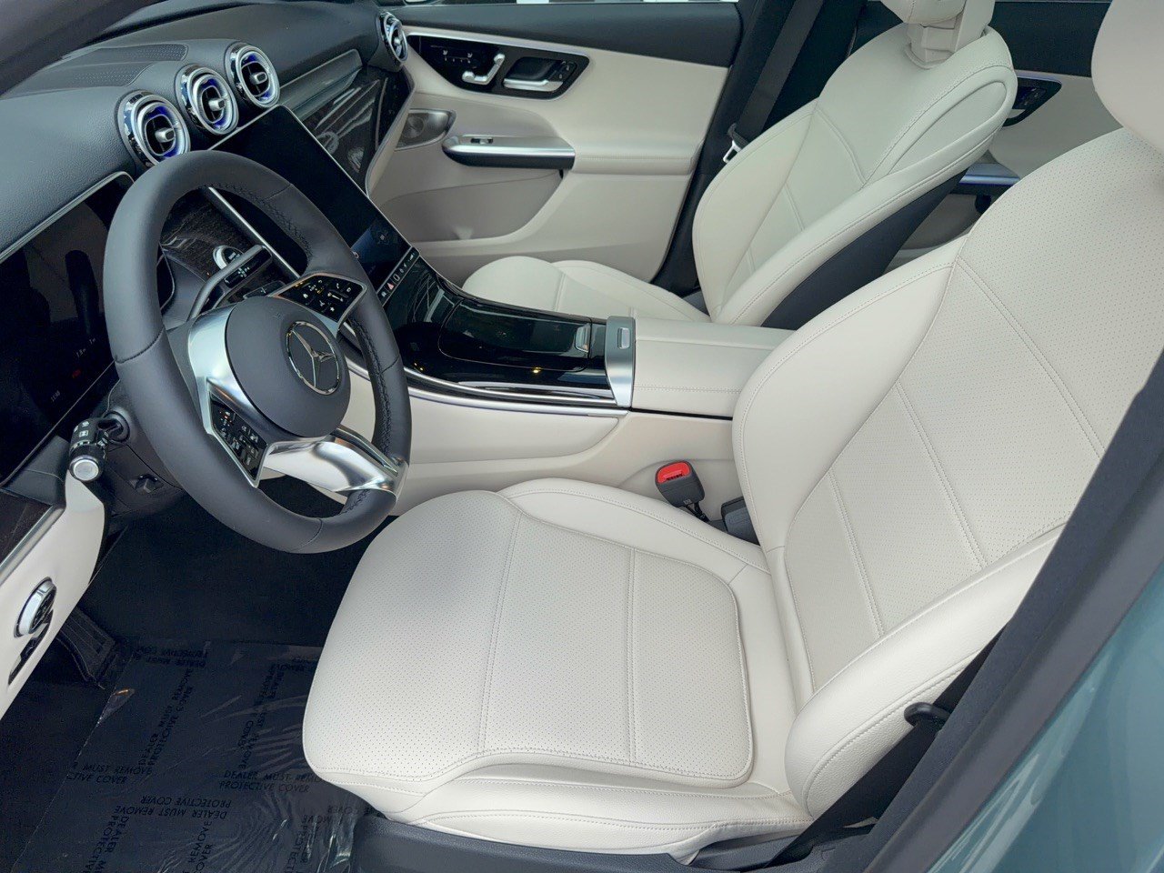 Used 2027 Mercedes-Benz GLC 300 image 5
