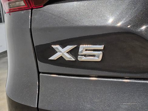 Used 2023 BMW X5 xDrive40i AWD/4WD image 39