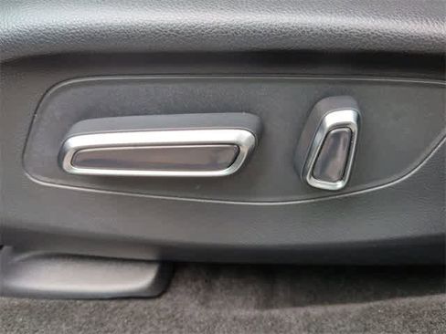 Certified 2025 Acura ADX A-Spec image 18