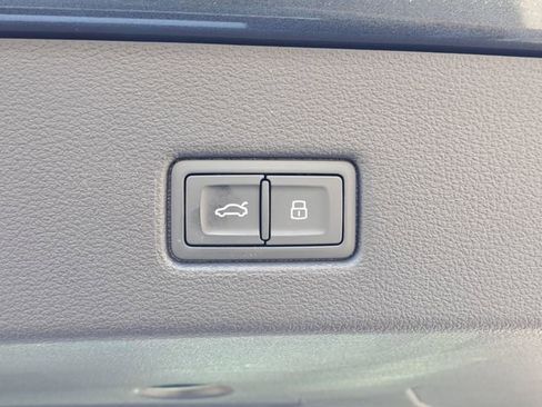 Used 2022 Audi S7 Premium Plus image 28