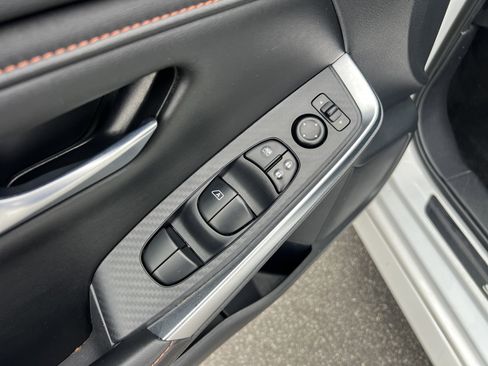 Certified 2021 Nissan Sentra SR image 20